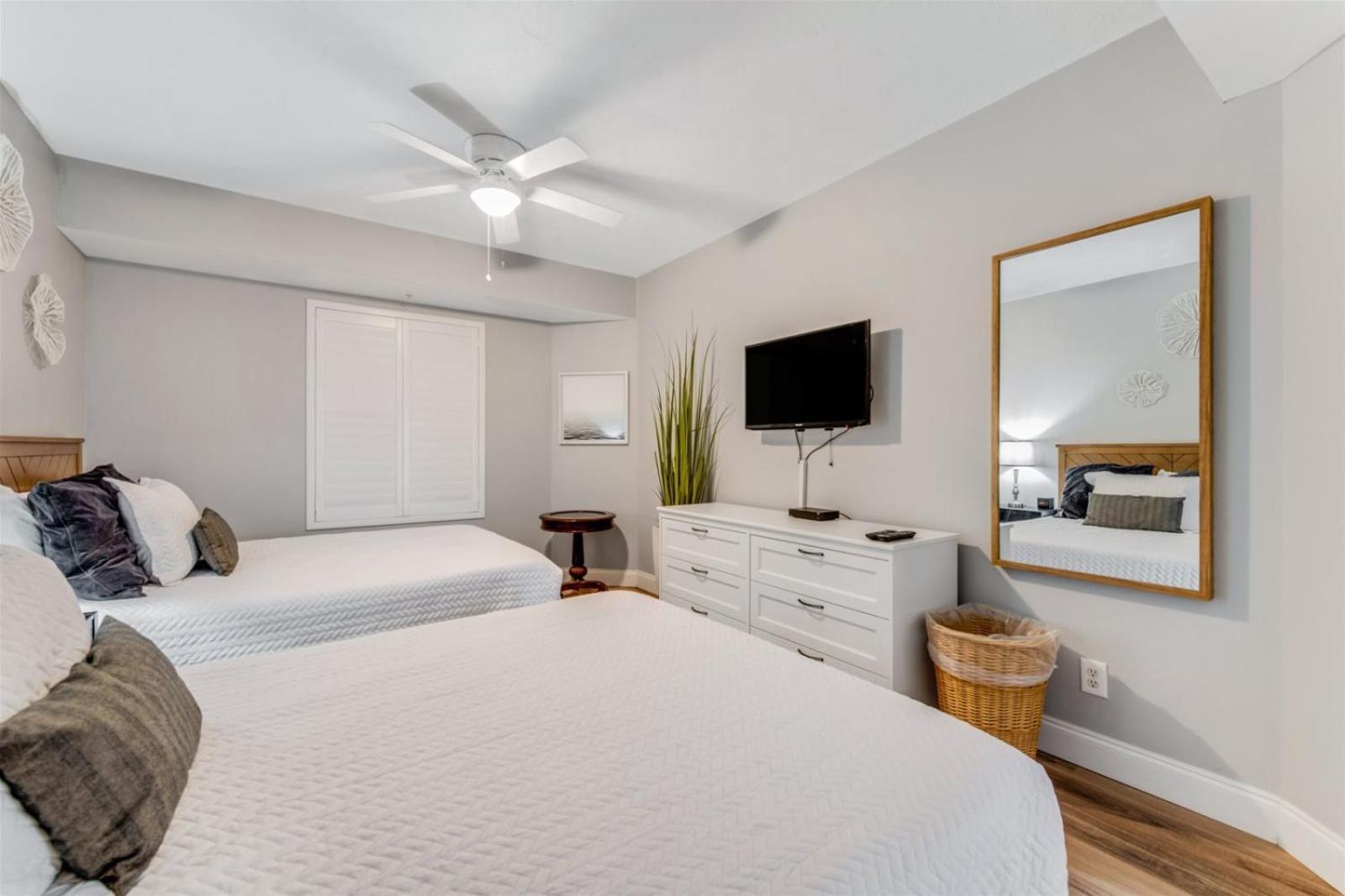 Unit 707 Ocean Walk - 1 Bedroom Ocean Front Daytona Beach Extérieur photo